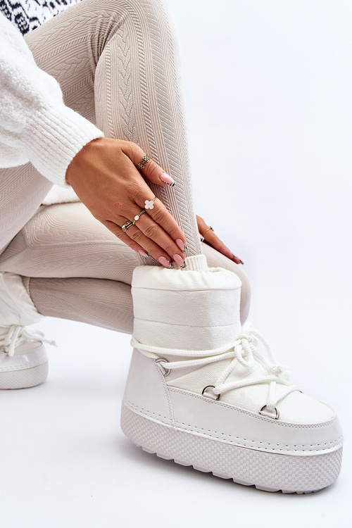 Dámské bílé zimní boty s vázáním Toolsa