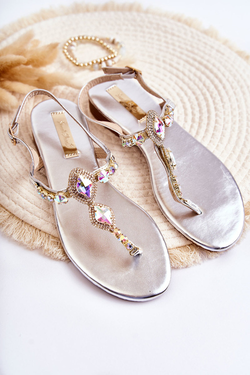 Dámske módne sandále Japonsko s dekoratívnymi striebornými kamienkami Bellia