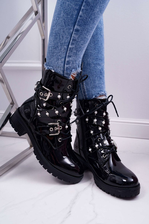 Ploché -Varnované ženské topánky s perlami čiernej nadvlády