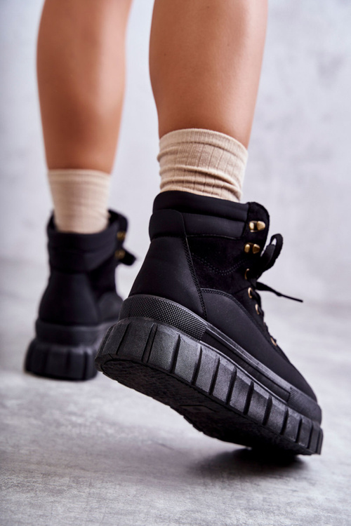 Pohodlné boty na platformě černé Sanchio