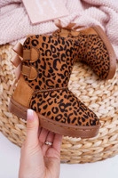 Odstíny hnědé a béžové