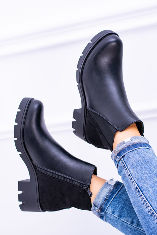 Černé ploché zahřřené boty Murcio