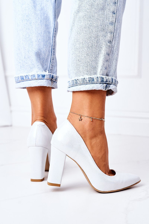 Saténové Lodičky Na Podpatku Lewski Shoes 2453 Stříbrné