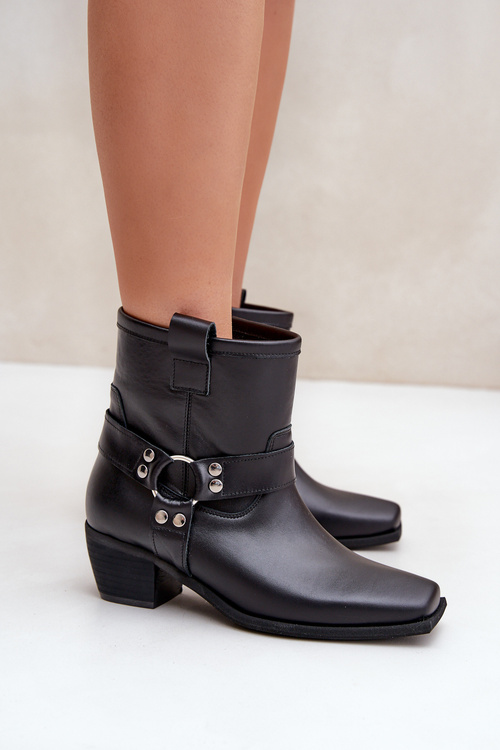 Boty Z Přírodní Kůže Na Podpatku Černé Zazoo 3444/2