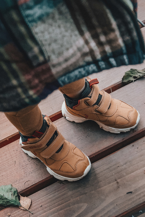 Veľká hviezda II374094 Detské turistické topánky Camel