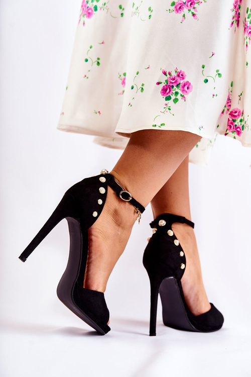 Dámské sandály na vysokém podpatku s ozdobnou černe Livorno