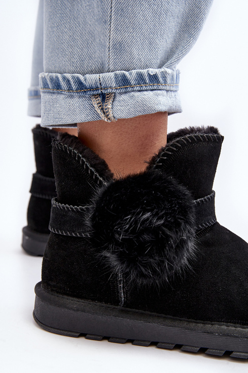 Dámske semišové snehové topánky s čiernymi výrezmi Eraclio