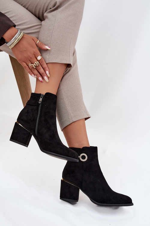 Zateplené dámske členkové topánky so zlatými detailami na podpätku čierne Dorisse