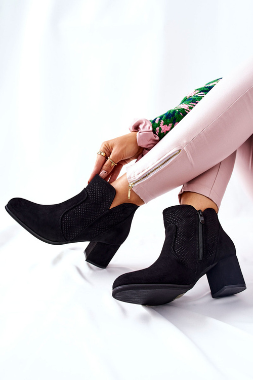 Semišové Boty Na Podpatku Černé Elisea