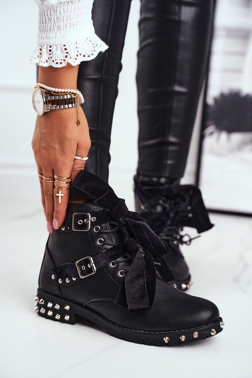 Dámske topánky užili hroty čierny magnet