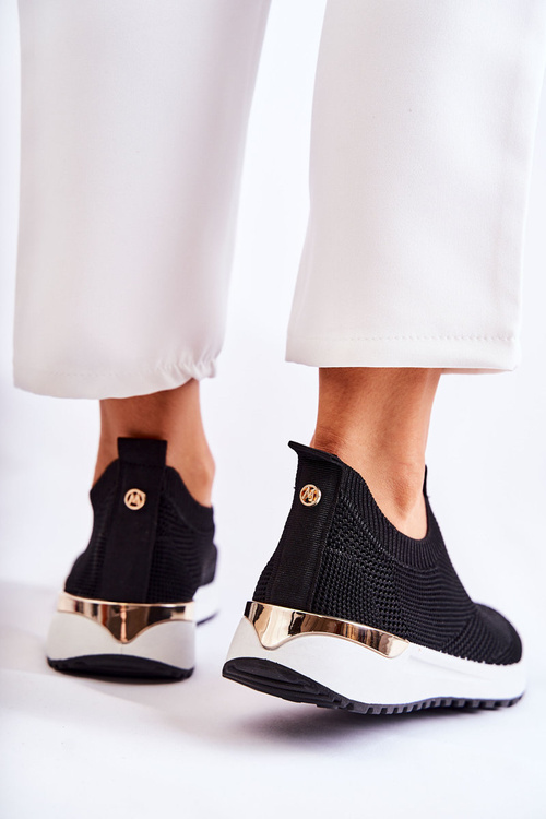 Dámsky sklz -v čiernej športovej obuvi Ardenza