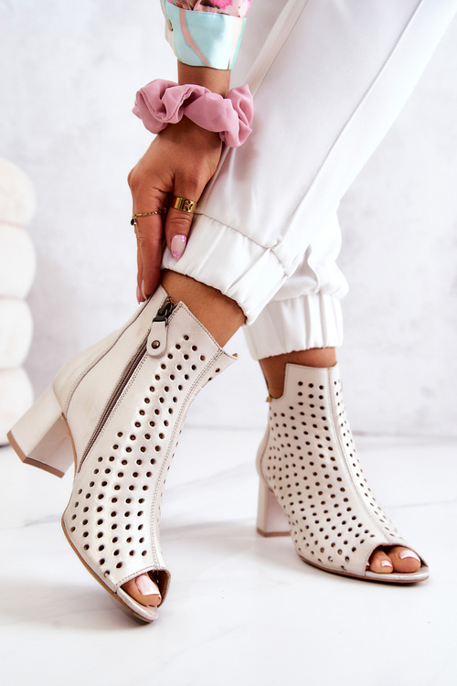 Kožené prolamované boty Maciejka 05420-04 Béžová