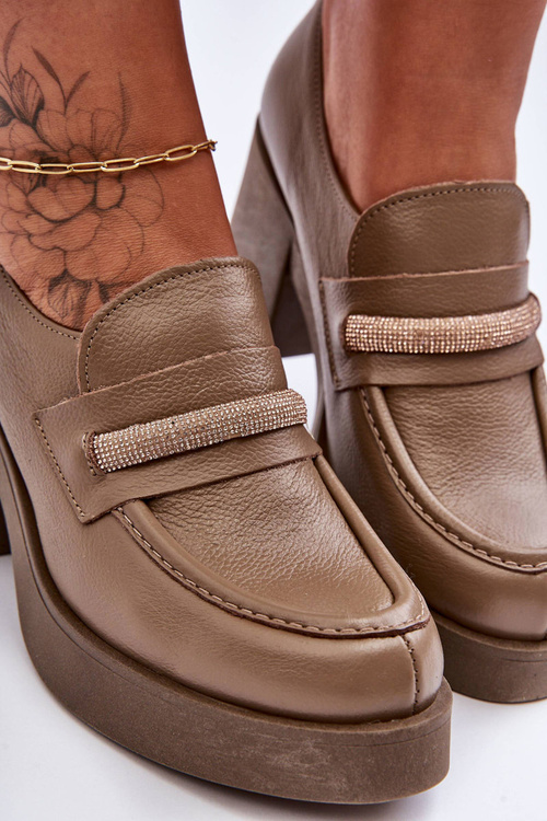 Kožené topánky na stĺpiku s dekoráciou tmavá béžová lemar gelanor