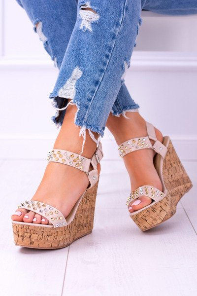 Lu Boo béžové dámské sandály na klíny Valeria