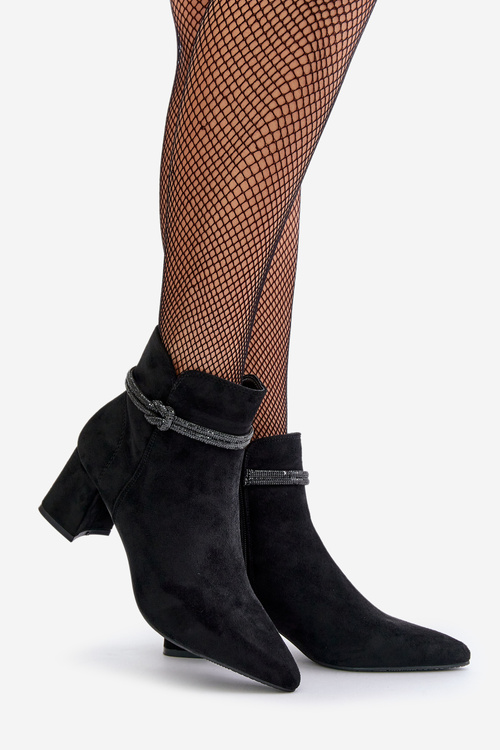 Dámské botky z eko semiše na podpatku se špičatými špičkami černé Terivannes