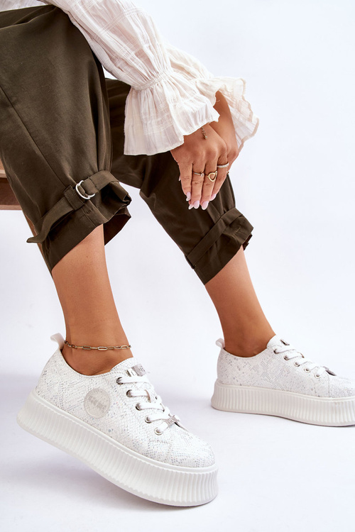 Dámske tenisky Športové topánky Goe jj2n4126 biela