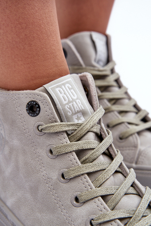 Dámske tenisky s veľkou hviezdou High Izolované sivé sivé GG274070