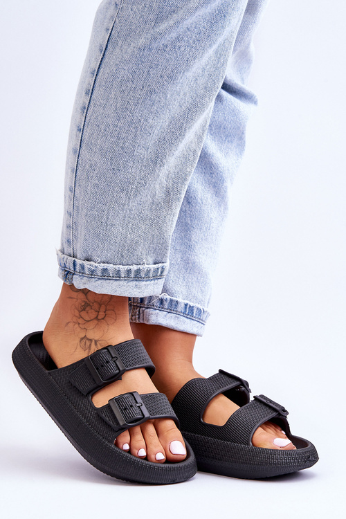 Dámské pěnové sandály s pruhy Černá Sharmen