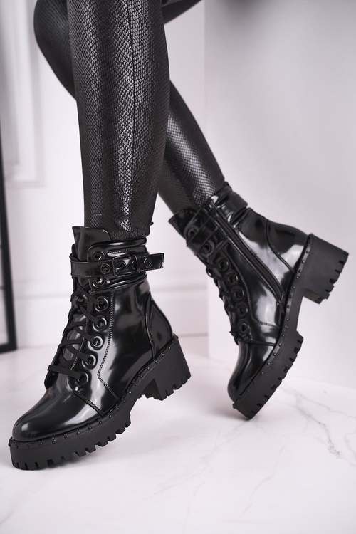 Dámske lakované topánky čierna hlava hore