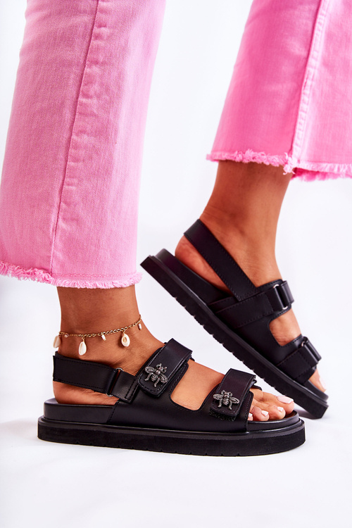 Dámské kožené sandály s zdobením černe Elly