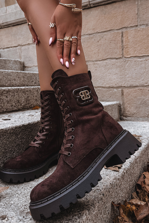 Dámske Wokrery čižmy s ozdobným prvkom izolované čokoládové Kalindra