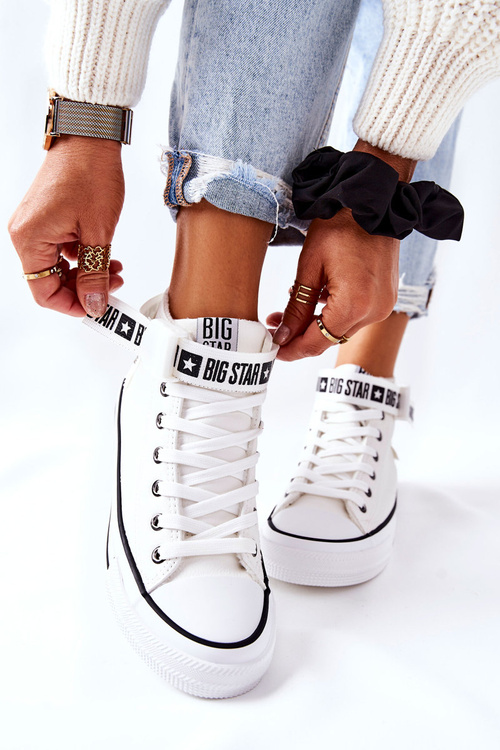 Vysoko izolovaná veľká hviezda GG274027 Biele tenisky