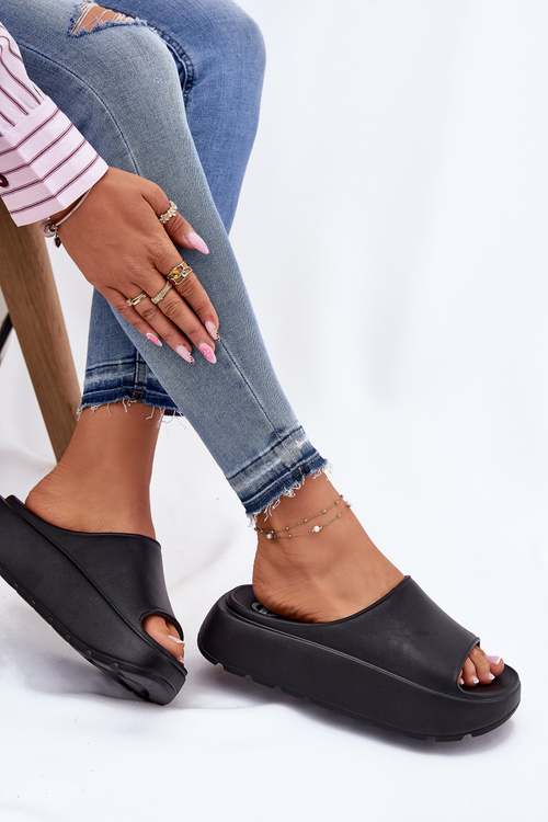 Pěnové dámské sandály na platformě černé Xalvania