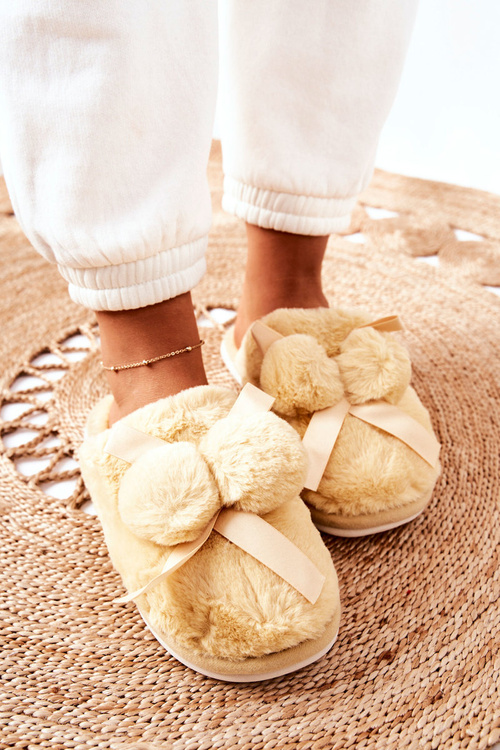 Chlupaté Pantofle S Bambulkami žluté Pamppy