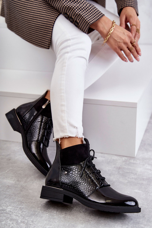 Lakované teplé šněrované boty černé Cathrine