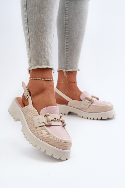 Dámské sandály na ploché podrážce s ozdobou béžové D&A MR38-656