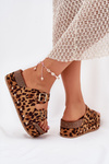 Dámske sandále s prackami na masívnej platforme leopard Odisene