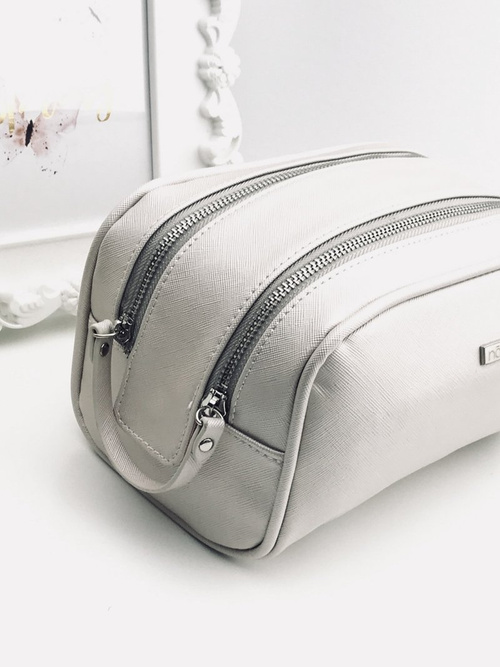 Nobo béžový kozmetičko