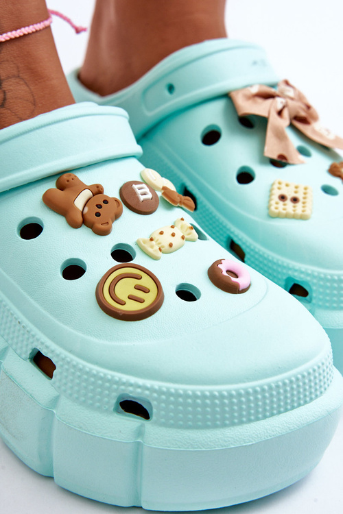 Dámske penové žabky so zelenými dekoráciami Marlett