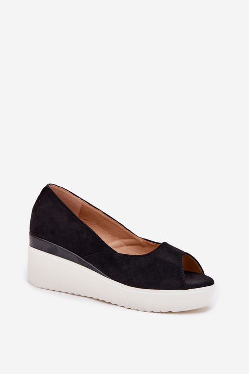 Dámske Sandále Na Platforme Z Eko Semišu Čierne Velira