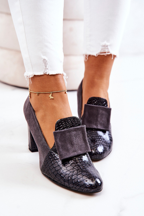 Semišové lodičky z hadí kůže Šedá Kathleen