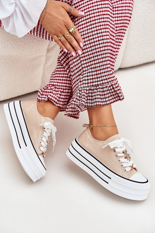 Dámské Tenisky Na Platformě Se Zlatými Připínáčky Béžové Fiorina