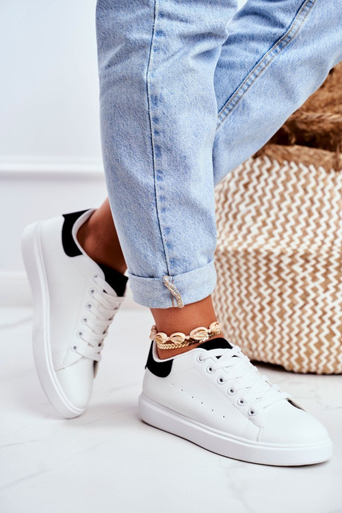 Dámská Sportovní Obuv Bílé s Černé Patou Milly