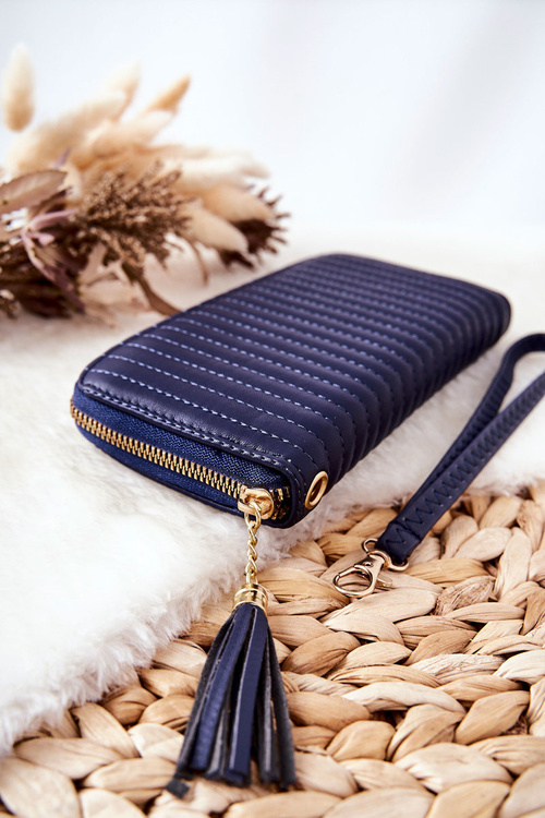 Veľká prešívaná peňaženka s námornícky modrý remienok