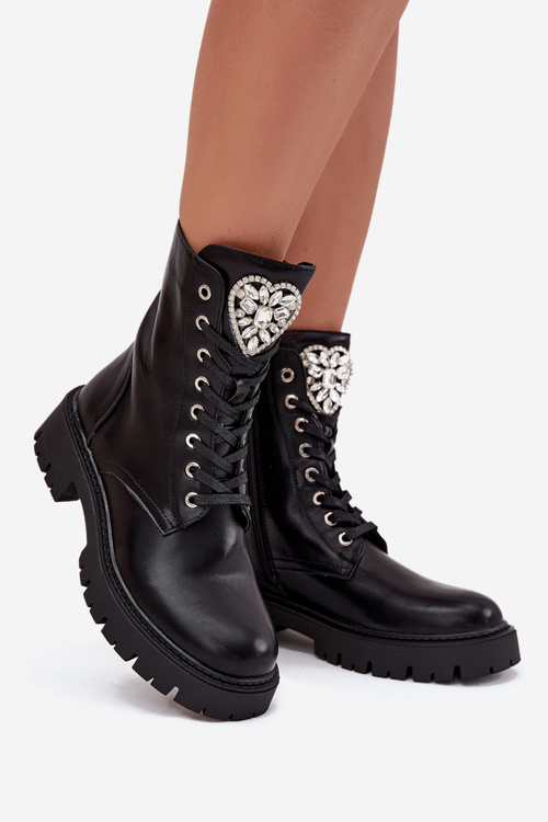 Dámske pracovné topánky s kryštálmi na jazyku svetlo béžové Rosira