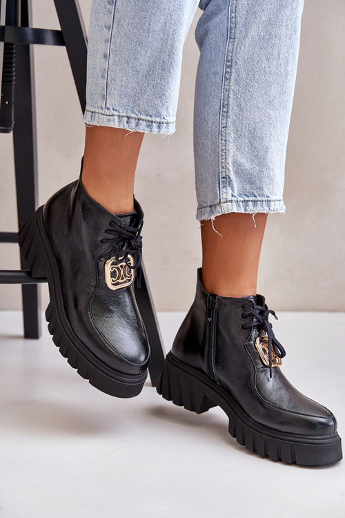 Zazoo 2952 Kožené Čižmy So Zlatou Dekoráciou Čierne