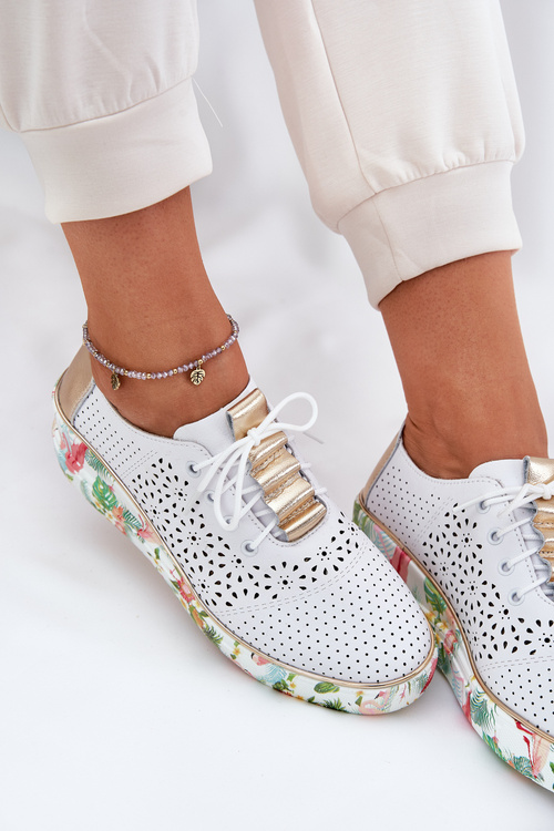 Dámske Kožené Poltopánky Na Klíne Artiker 56C1800 Biela-Zlatá