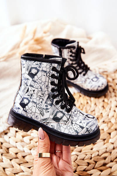 Detské topánky izolované zipsom bielym a bielym špičkou