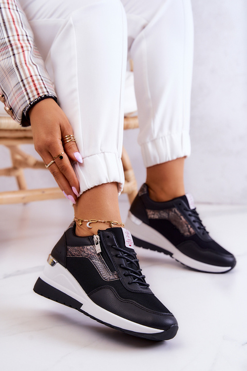 Dámské Tenisky On Wedge Cross Jeans JJ2R4027C černá