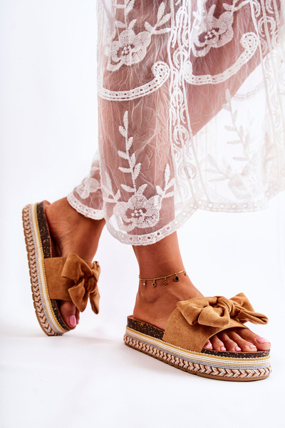 Dámské Pantofle Na Masivní Platformě S Mašlí Camel Macardi