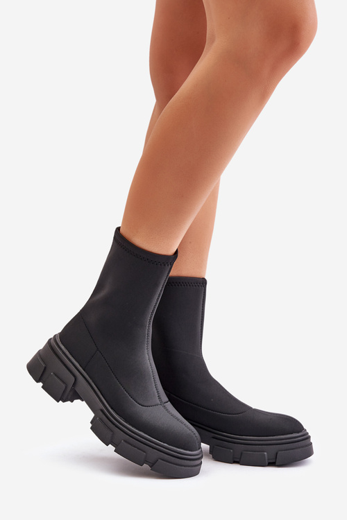 Nazouvací botky na plochém podpatku černé Ravendria