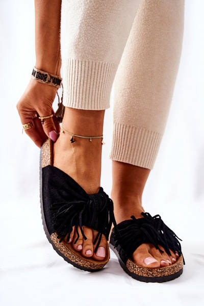 Papuče na korkovom podrážke čierne