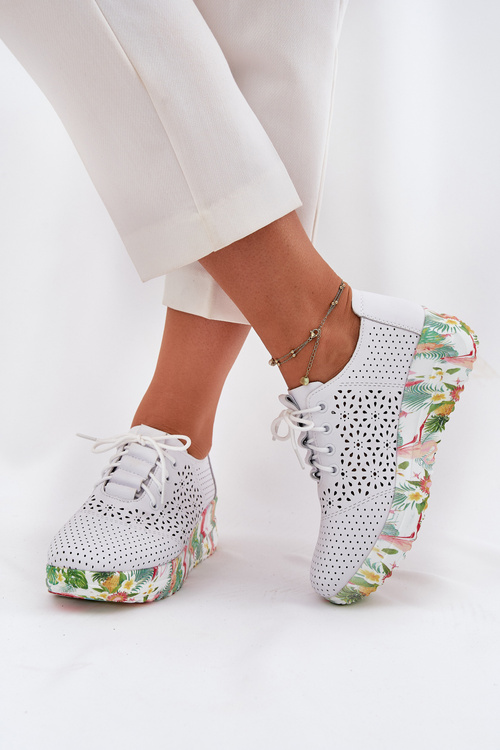 Kožené Děrované Polobotky Dámské Na Klínu Artiker 56C1532 Bílé