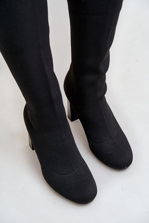 Kolená Čižmy So Školskou Časťou Na Opätku Čierne Esanira