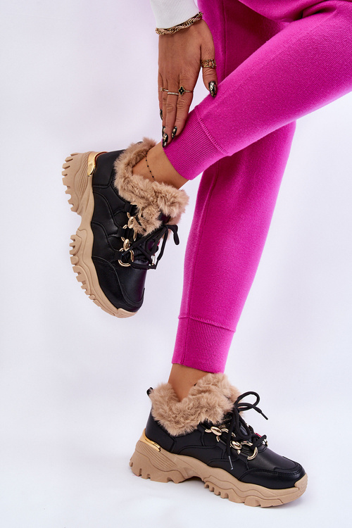 Izolovaná čierna a béžová šnurovaná športová obuv Kerberos