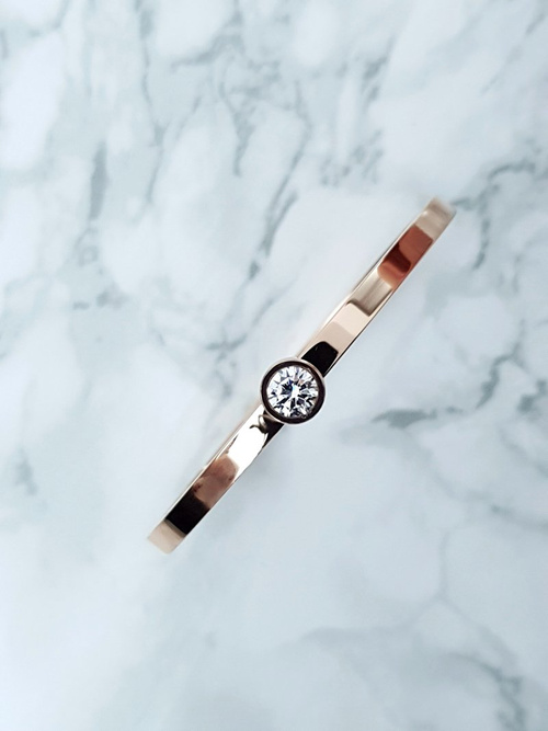 Dámsky oceľový náramok s ružovým zlatom zirkón